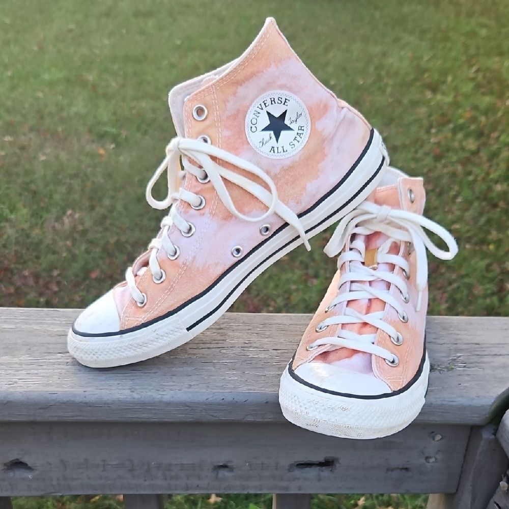 Converse Chuck Taylor All Star High Tops – Orange Tie-Dye – Women’s 10.5